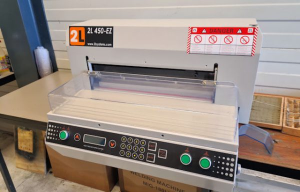 Papiersnijmachine – 2L – 450 EZ