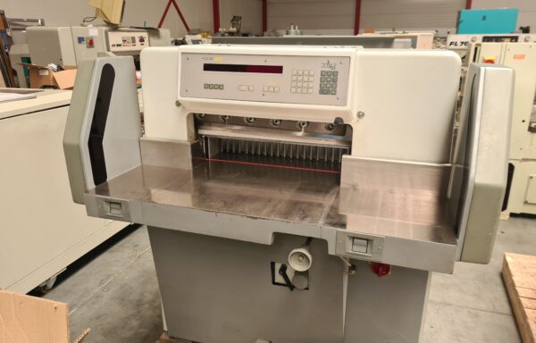 Papiersnijmachine Polar 58E