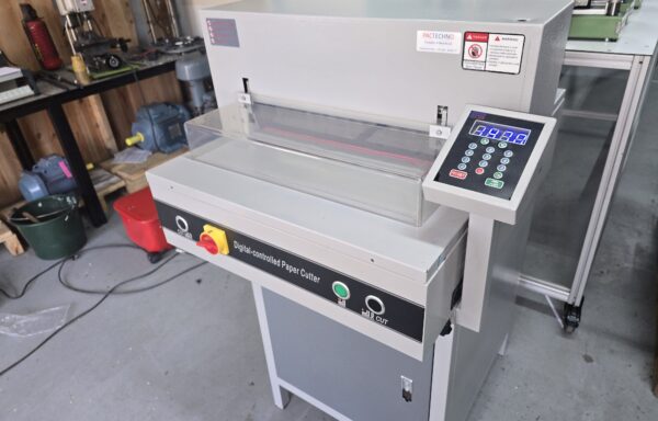 Papiersnijmachine Faldo 465